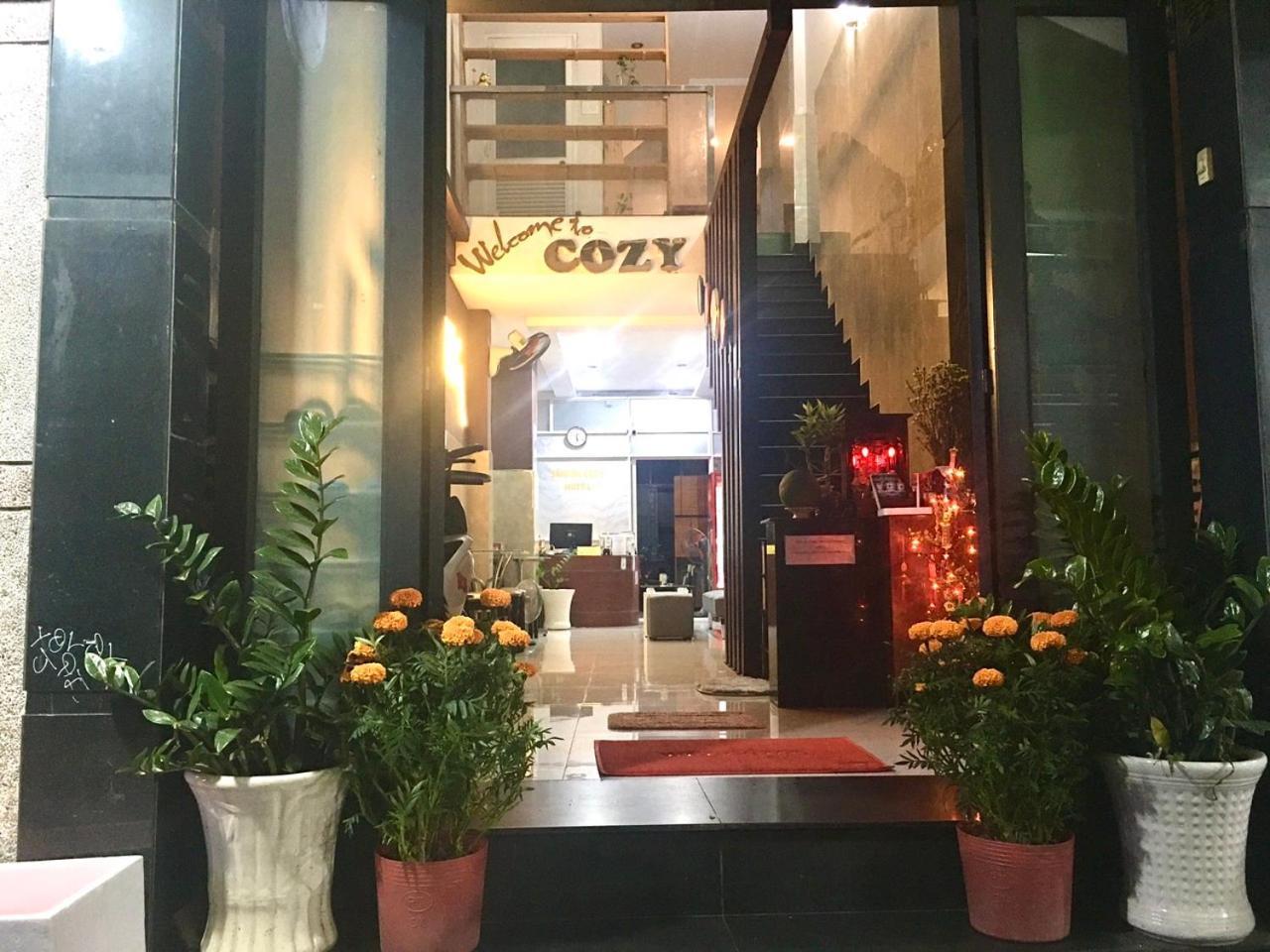 הו צ'י מין סיטי Saigon Cozy Hotel "241 Pham Ngu Lao Street" מראה חיצוני תמונה
