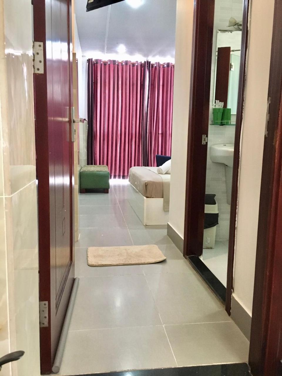 הו צ'י מין סיטי Saigon Cozy Hotel "241 Pham Ngu Lao Street" מראה חיצוני תמונה